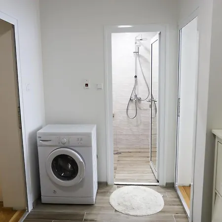White Apartmán